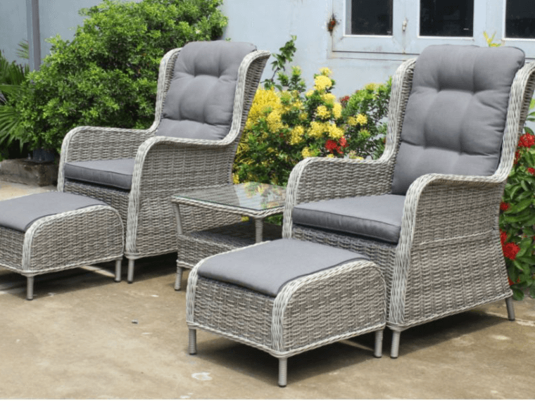 Tuinstoelen en loungestoelen